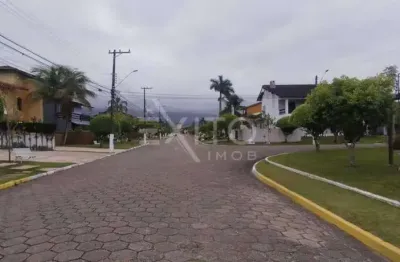 Casa para venda em Maitinga de 229.00m² com 4 Quartos, 2 Suites e 2 Garagens