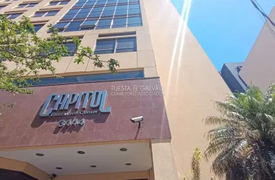 Sala comercial à venda na Avenida Visconde de Guarapuava, 3444, Centro, Curitiba