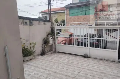 Sobrado para venda e aluguel em Centro de 137.00m² com 2 Quartos e 2 Garagens