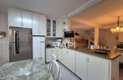 Casa para venda em Jardim Tannus de 223.00m² com 3 Quartos, 1 Suite e 4 Garagens