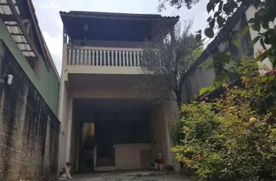 Casa para venda em Vila Laís de 160.00m² com 3 Quartos, 1 Suite e 6 Garagens