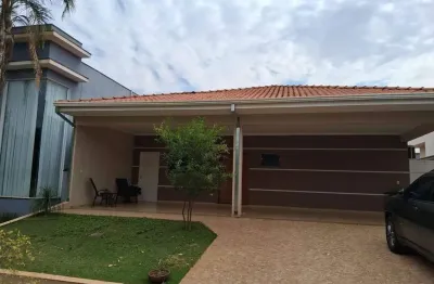 Casa de Condomínio para alugar em CONDOMÍNIO BELLA CITTÀ de 360.00m² com 3 Quartos, 2 Suites e 4 Garagens