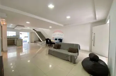 Casa para venda em Anil de 389.00m² com 5 Quartos, 5 Suites e 2 Garagens
