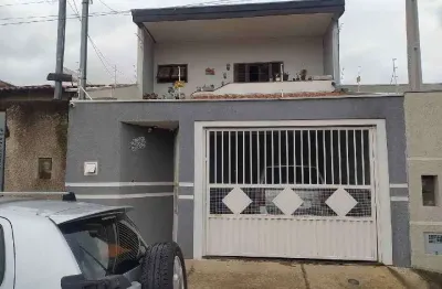 Casa para venda em Parque Residencial Jaguari de 237.00m² com 3 Quartos, 1 Suite e 2 Garagens