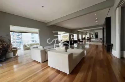 Apartamento para alugar em Vila Nova Conceição de 552.00m² com 4 Quartos, 4 Suites e 6 Garagens