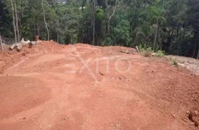 Terreno en Condomínio para venda em Serra Dos Lagos (jordanésia) de 1727.00m²