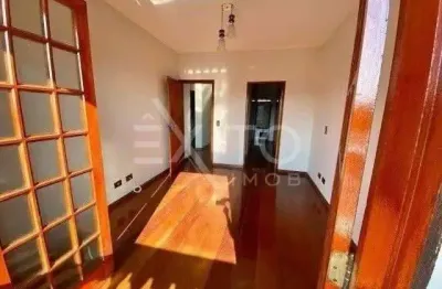 Casa para venda em Jardim Da Fonte de 429.00m² com 4 Quartos, 1 Suite e 2 Garagens