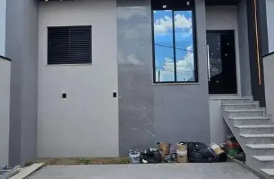 Casa para venda em Vila Caputera de 97.00m² com 3 Quartos, 1 Suite e 2 Garagens