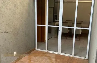 Casa para venda em Jardim Ângelo Jurca de 65.00m² com 2 Quartos, 1 Suite e 3 Garagens