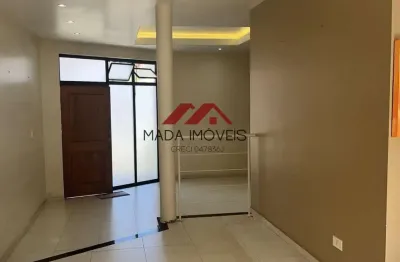 Casa de Condomínio para venda em Vila Oliveira de 242.00m² com 3 Quartos, 1 Suite e 4 Garagens