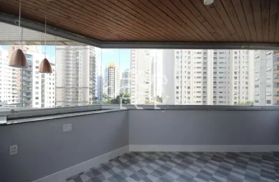 Apartamento para venda e aluguel em Vila Uberabinha de 244.00m² com 3 Quartos, 3 Suites e 3 Garagens