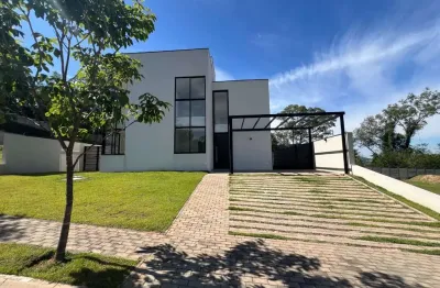 Casa de Condomínio para venda em Condomínio Residencial Arboretum de 330.00m² com 3 Quartos, 3 Suites e 4 Garagens