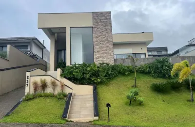 Casa de Condomínio para venda e aluguel em Condomínio Campo De Toscana de 335.00m² com 4 Quartos, 4 Suites e 7 Garagens