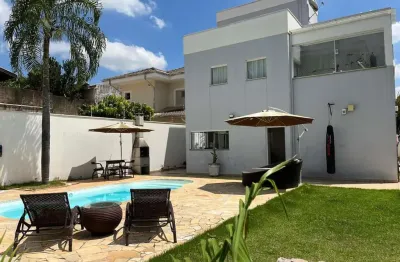 Casa de Condomínio para venda em Parque Lausanne de 343.00m² com 5 Quartos, 5 Suites e 4 Garagens