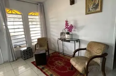 Casa para venda em Parque Nova Suiça de 140.00m² com 2 Quartos, 1 Suite e 3 Garagens