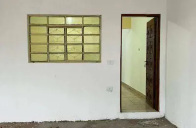 Casa para venda em Parque São Jerônimo de 80.00m² com 2 Quartos e 1 Suite