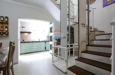 Casa para venda em Villa Di Cesar de 124.00m² com 3 Quartos, 1 Suite e 2 Garagens