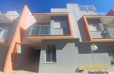 Casa para alugar em Jardim São Carlos de 167.22m² com 3 Quartos, 1 Suite e 2 Garagens