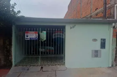 Casa para venda em Jardim Amanda Ii de 100.00m² com 2 Quartos e 1 Garagem