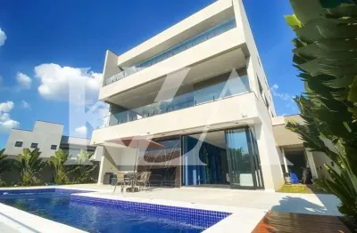 Casa para venda em Chácara Terra Nova de 456.00m² com 4 Quartos, 4 Suites e 6 Garagens