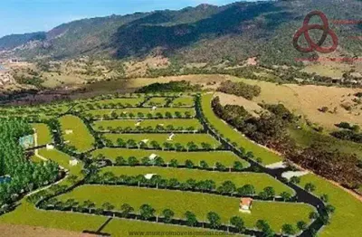 Terreno à venda na Estrada Municipal Paulo Denzo Togo, 1801880, Guaraiuva, Vargem