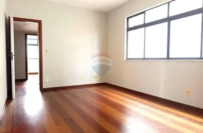 Apartamento para alugar em Santo Agostinho de 80.00m² com 3 Quartos, 1 Suite e 2 Garagens