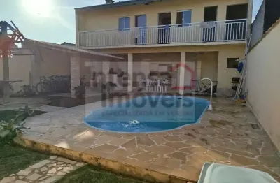 Casa para venda em Jardim Santa Tereza de 176.00m² com 4 Quartos, 1 Suite e 2 Garagens