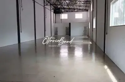 Galpão / Depósito / Armazém para alugar em Medeiros de 560.00m² com 6 Garagens