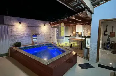 Casa para venda em Felícia de 120.00m² com 3 Quartos, 1 Suite e 2 Garagens