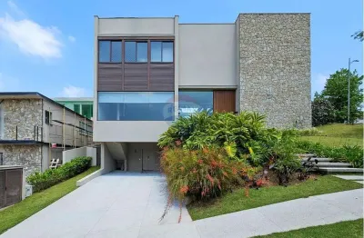 Casa de Condomínio para venda em Tamboré de 420.00m² com 4 Quartos e 4 Suites