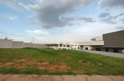 Terreno en Condomínio para venda em Jardim Das Samambaias de 600.00m²