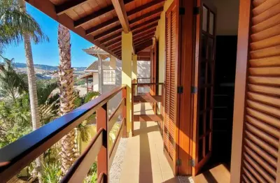 Casa para venda em Jardim Alto da Colina de 194.52m² com 3 Quartos, 1 Suite e 4 Garagens