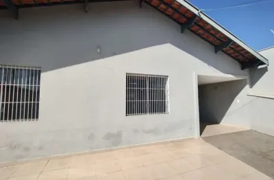 Casa para venda e aluguel em Nova Piracicaba de 130.00m² com 3 Quartos, 1 Suite e 3 Garagens