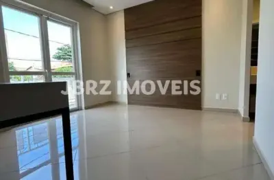 Casa para alugar em Centro de 140.00m² com 3 Quartos, 2 Suites e 2 Garagens