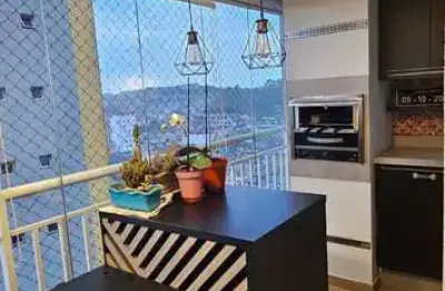 Apartamento para venda em Centro de 53.00m² com 2 Quartos, 1 Suite e 1 Garagem