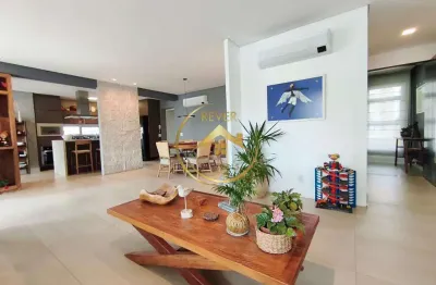 Apartamento para venda em Cambuí de 213.00m² com 3 Quartos, 3 Suites e 4 Garagens