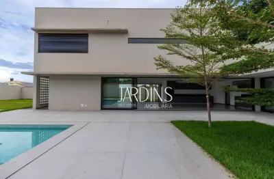 Casa de Condomínio para venda em Condomínio Ipê Rosa de 900.00m² com 5 Quartos, 5 Suites e 4 Garagens