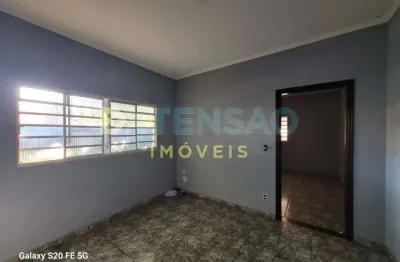 Casa para venda em Novo Umuarama de 230.00m² com 3 Quartos, 1 Suite e 2 Garagens