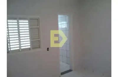 Casa com 1 quarto para alugar na Rua Baguaçu, 722, Jardim Sumaré, Araçatuba