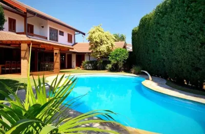 Casa para venda e aluguel em Loteamento Residencial Barão Do Café de 480.00m² com 4 Quartos, 4 Suites e 4 Garagens