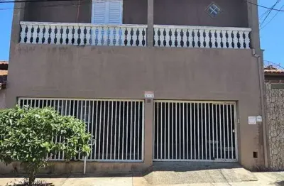 Sobrado para venda em Residencial Monte Verde de 193.00m² com 5 Quartos, 2 Suites e 2 Garagens