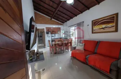 Casa para venda em Perequê Açu de 95.00m² com 2 Quartos e 2 Garagens