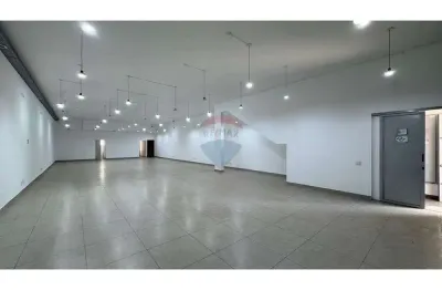 Sala Comercial para alugar em Loteamento Remanso Campineiro de 470.00m²