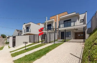 Sobrado para venda em Atuba de 104.69m² com 3 Quartos, 1 Suite e 2 Garagens