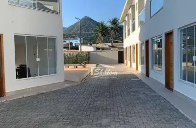 Sobrado para venda em Massaguaçu de 72.00m² com 2 Quartos, 1 Suite e 1 Garagem