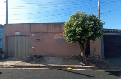 Casa para venda em Jardim Primavera de 61.00m² com 2 Quartos e 2 Garagens