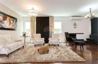 Casa de Condomínio para venda em Umbará de 340.00m² com 3 Quartos, 1 Suite e 4 Garagens