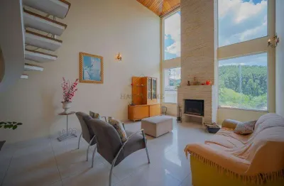 Casa de Condomínio para venda em Condomínio Nova São Paulo de 395.00m² com 5 Quartos, 5 Suites e 6 Garagens