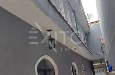 Casa para venda e aluguel em Santa Terezinha (jordanésia) de 190.00m² com 4 Quartos e 2 Garagens