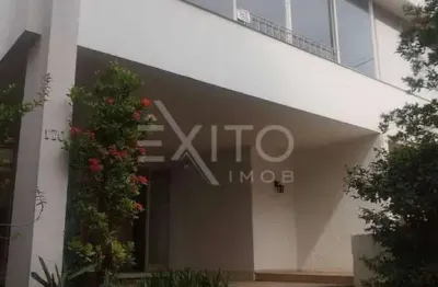 Sala Comercial para alugar em Chácara Urbana de 502.00m² com 4 Quartos, 1 Suite e 4 Garagens